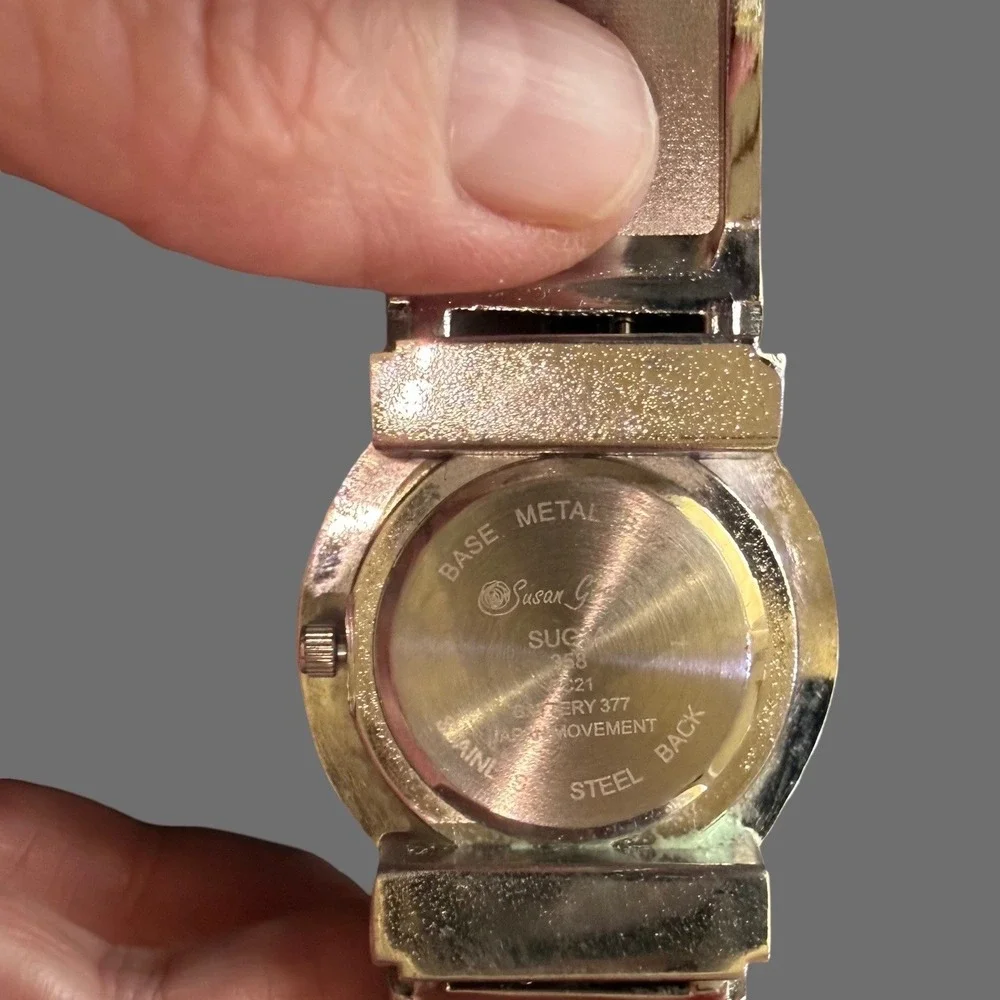 VTG SUSAN GRAVER HAMMERED MOTHER OF PEARL WATCH/CUFF BRACELET new battery